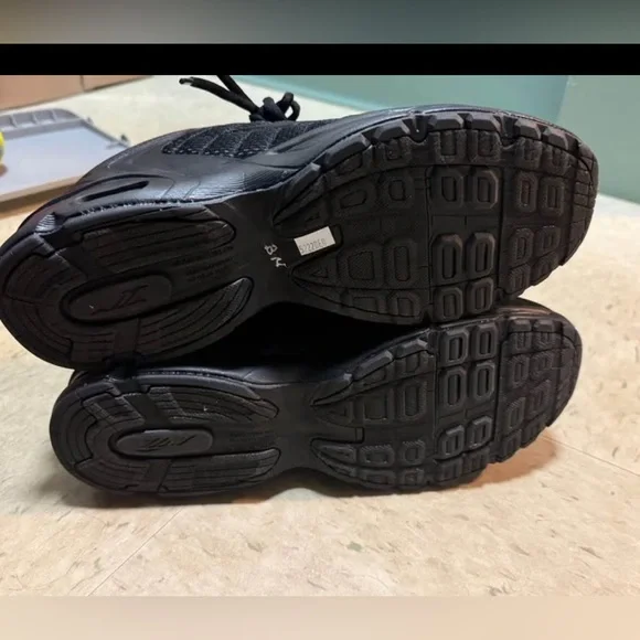 Mens Avia Black Athletic Shoes Size 12 - Picture 3 of 6